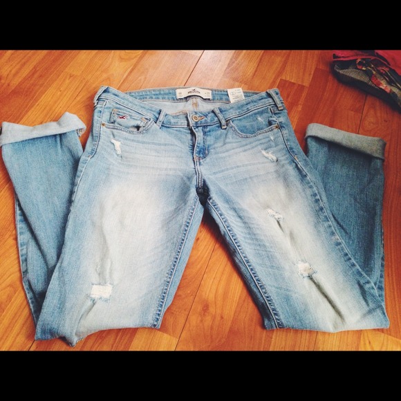 Light washed Ripped Hollister Jeans