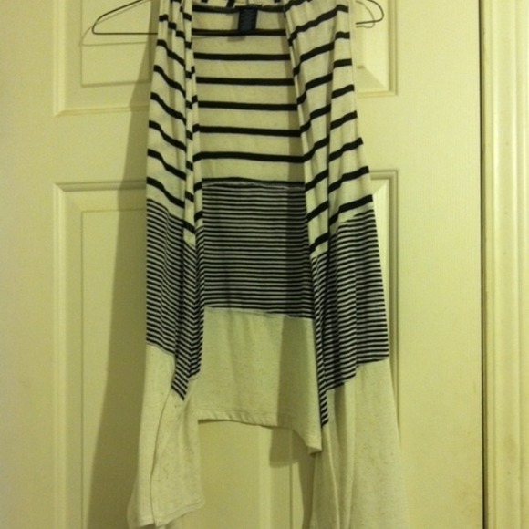 Cardigan - Picture 1 of 2