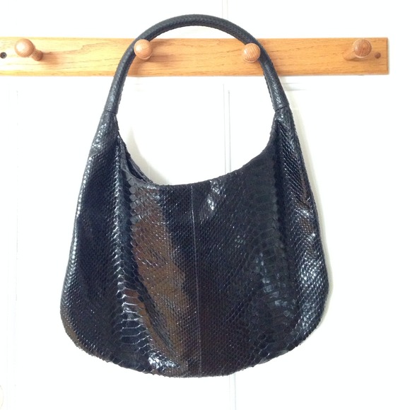 Devi Kroell black python hobo (new)