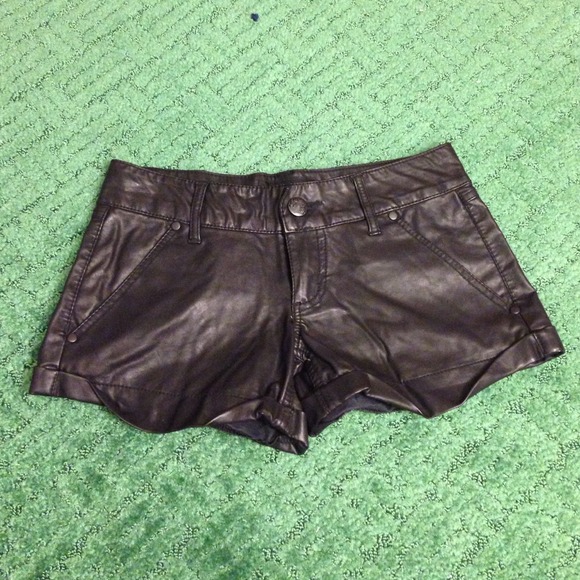 ❌❌Sold❌❌Pleather shorts