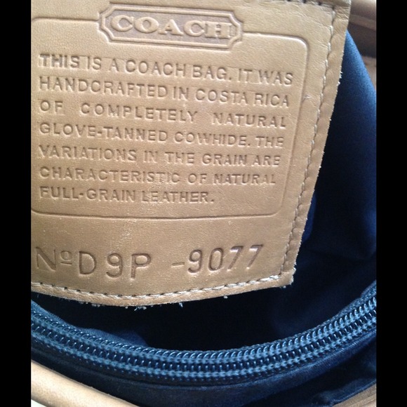 Vintage leather Coach bagNOT FOR SALE - Picture 4 of 4