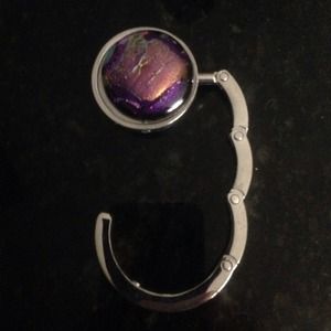 Pretty purse hanger!