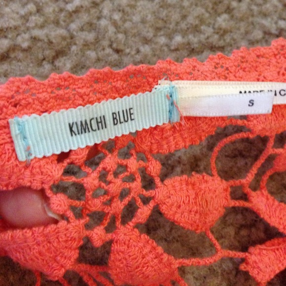 SOLD!! Urban Outfitters Coral crochet knit top - Picture 4 of 4