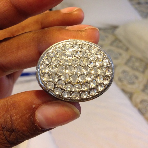 Ring - Picture 4 of 4