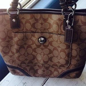 Coach Tote