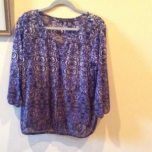 The Limited sheer peasant top 3/4 sleeve XL