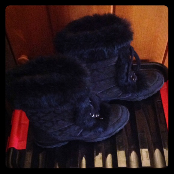 Black Coach winter boots size 8 1/2