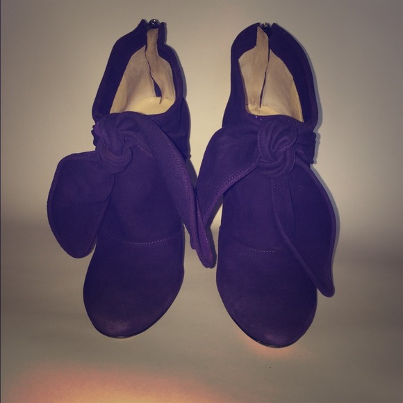 JIMMY CHOO- Size 36/6- Purple Suede Ankle Bootie