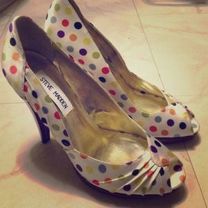 Cute multi color polka dots Steve Madden NEW!