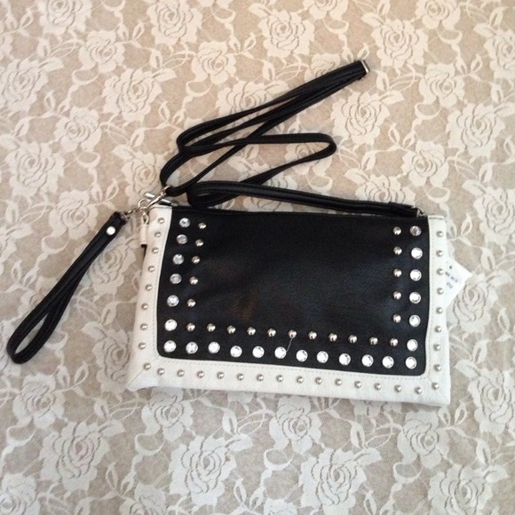 chateau intl Handbags - 💕sold💕Very roomy studded black/white cross