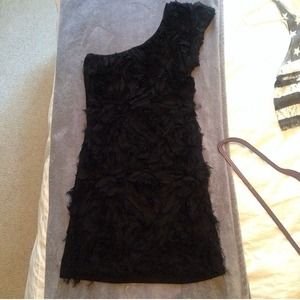 TFNC London stunning one-shoulder flower minidress