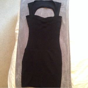 NWOT Boohoo Minidress with cut out back