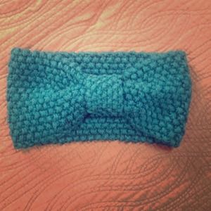 Knitted Bow Headband