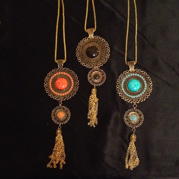 Ethnic inspired drop pendant necklace.