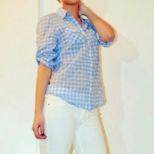 loght blue cassual shirt