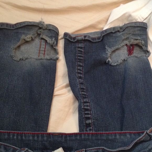 🎉 True Religion Jeans! 🎉 - Picture 3 of 4