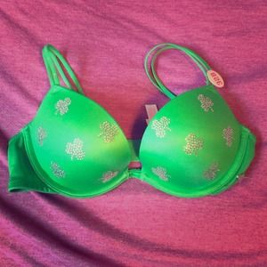 VS Pink St. Patricks Day Push Up Bra