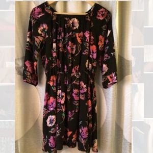 NWT F21 flowy floral Dress Sz Sm 3/4 sleeves