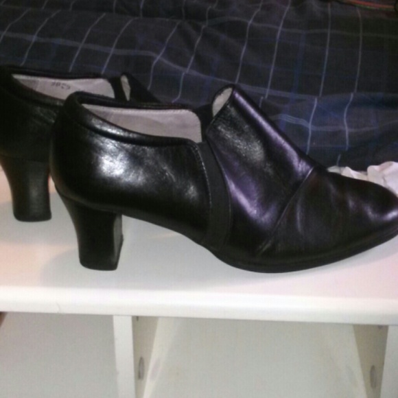 Women shoes