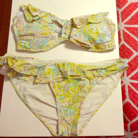 Pastel Flower Bikini Bandeau & Bottom NWOT