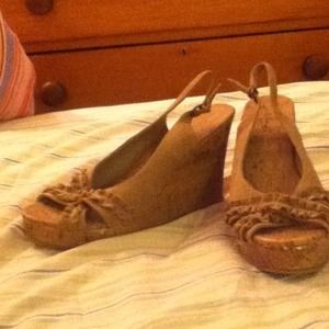 Tan wedges
