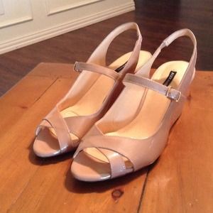 NWOT Mary Jane Wedges!