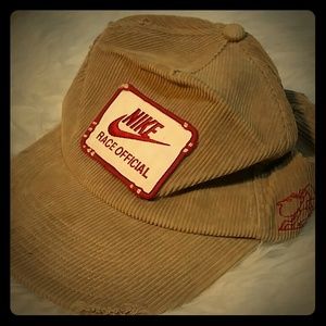 •●REDUCED●•NEW AUTHENTIC NIKE CAP