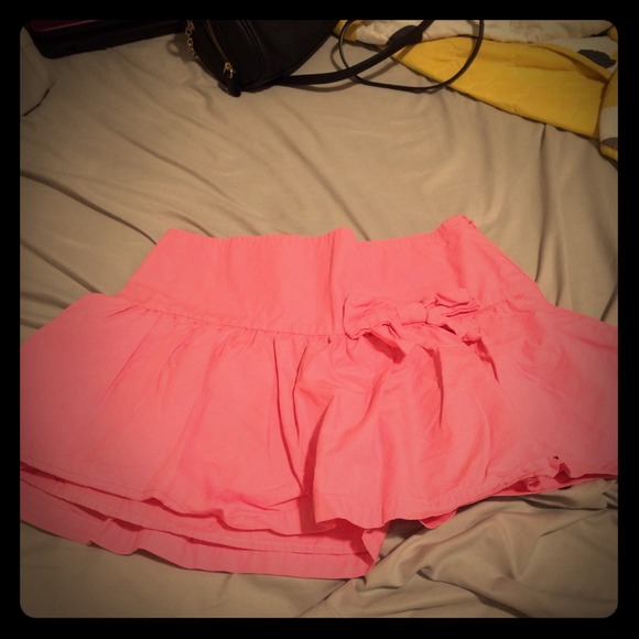 Pink Abercrombie and Fitch skirt - Picture 1 of 4