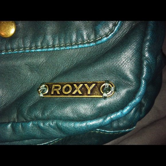 Green Roxy purse - Picture 3 of 3
