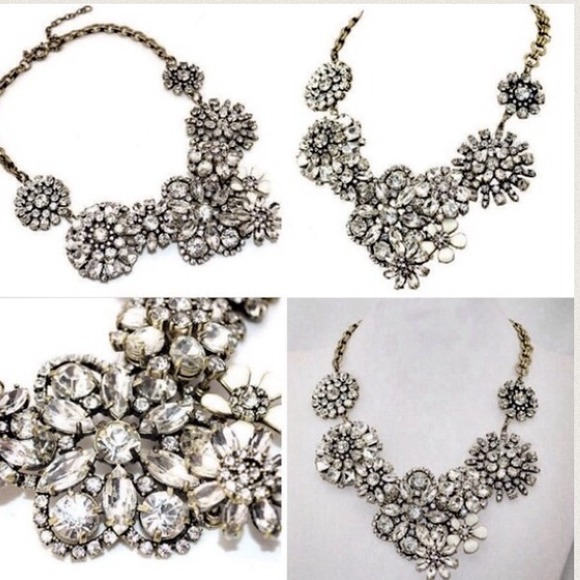Jewelry - Flower lattice statement necklace. Gorgeous!!!!! Jewelry - Flower lattice statement necklace. Gorgeous!!!!!