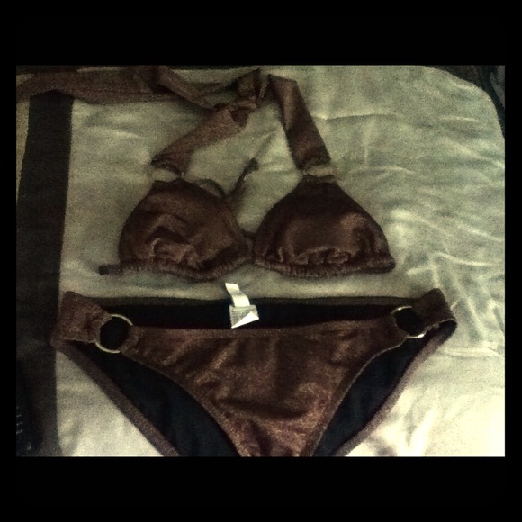 2-piece Bathing suit