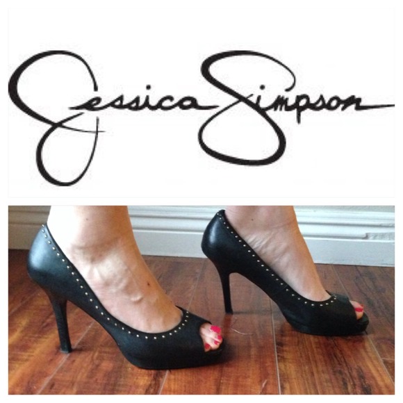 Jessica Simpson beaded peep-toe pumps!