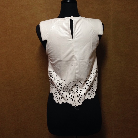NWT LF White Leather Top - Picture 3 of 3