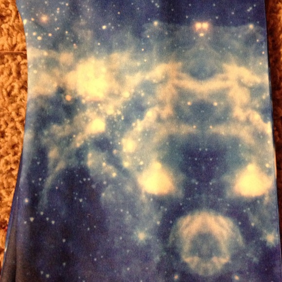 Galaxy Leggings! - Picture 3 of 3