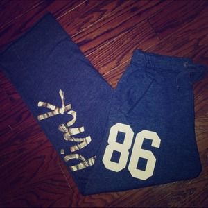 🚫SOLD🚫Victoria's Secret PiNK Boyfriend Pants💕