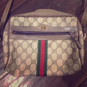 Gucci cross body
