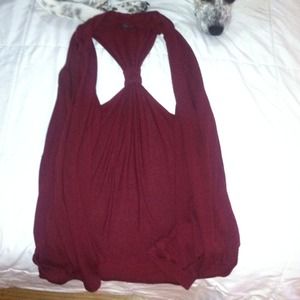 Sleeveless, semi open back, summer sweater