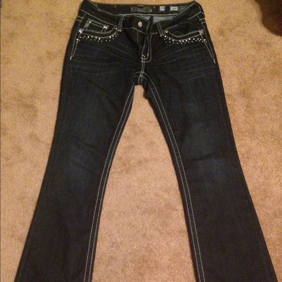 Miss Me Jeans - Picture 2 of 3