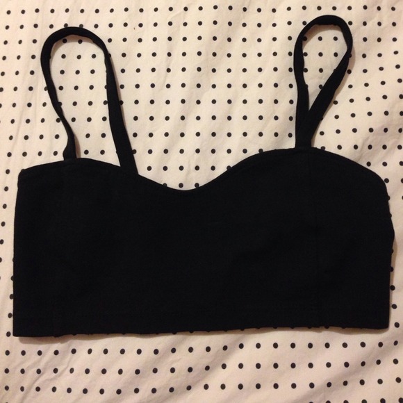 Brandy Melville Chiyo Bralette