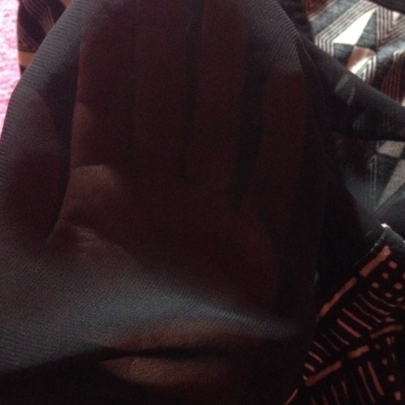 Clothes - Picture 4 of 4