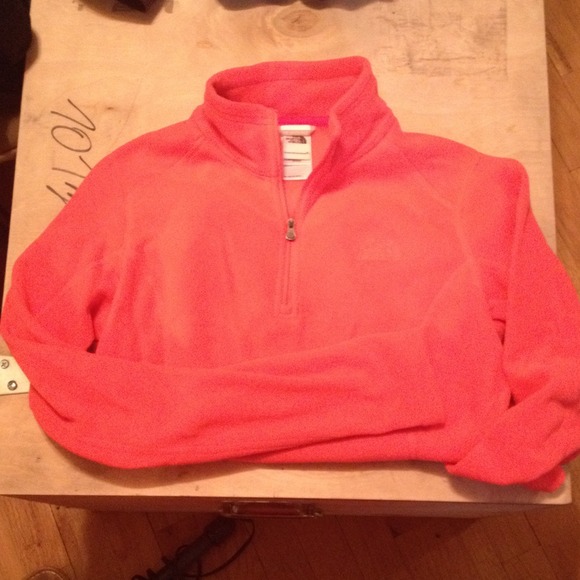 Bright pink northface quarter zip