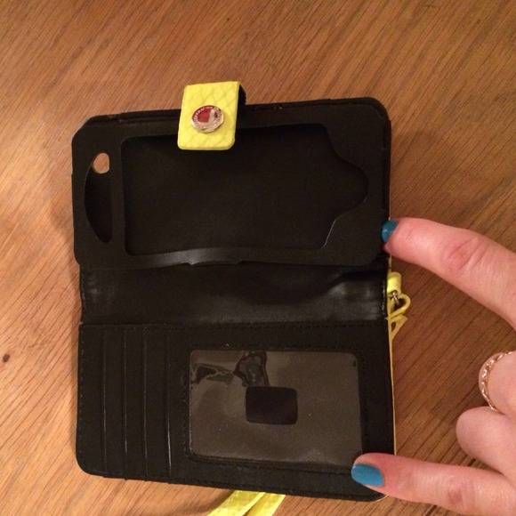 iPhone wallet/case wristlet. - Picture 2 of 4