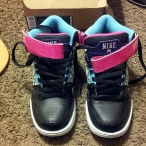 Nike  air morgan mid high tops