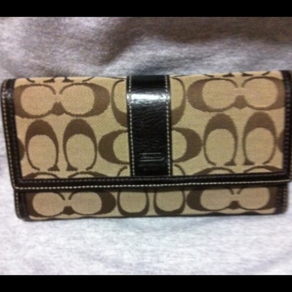 Authentic Coach Limited Wallet