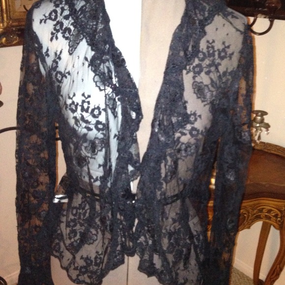 Lace jacket ???