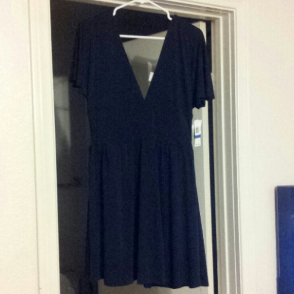 Black plungline vneck skater dress