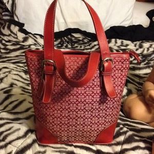 red coach purse.