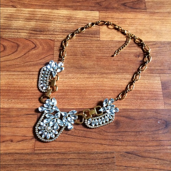 Statement Necklace JUST REDUCED - Picture 3 of 4