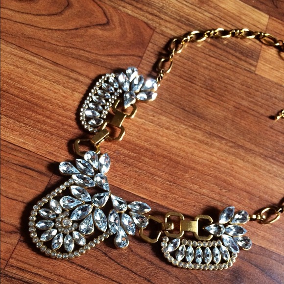 Statement Necklace JUST REDUCED - Picture 4 of 4