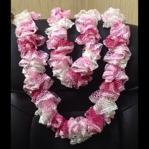 Pink ruffle scarf